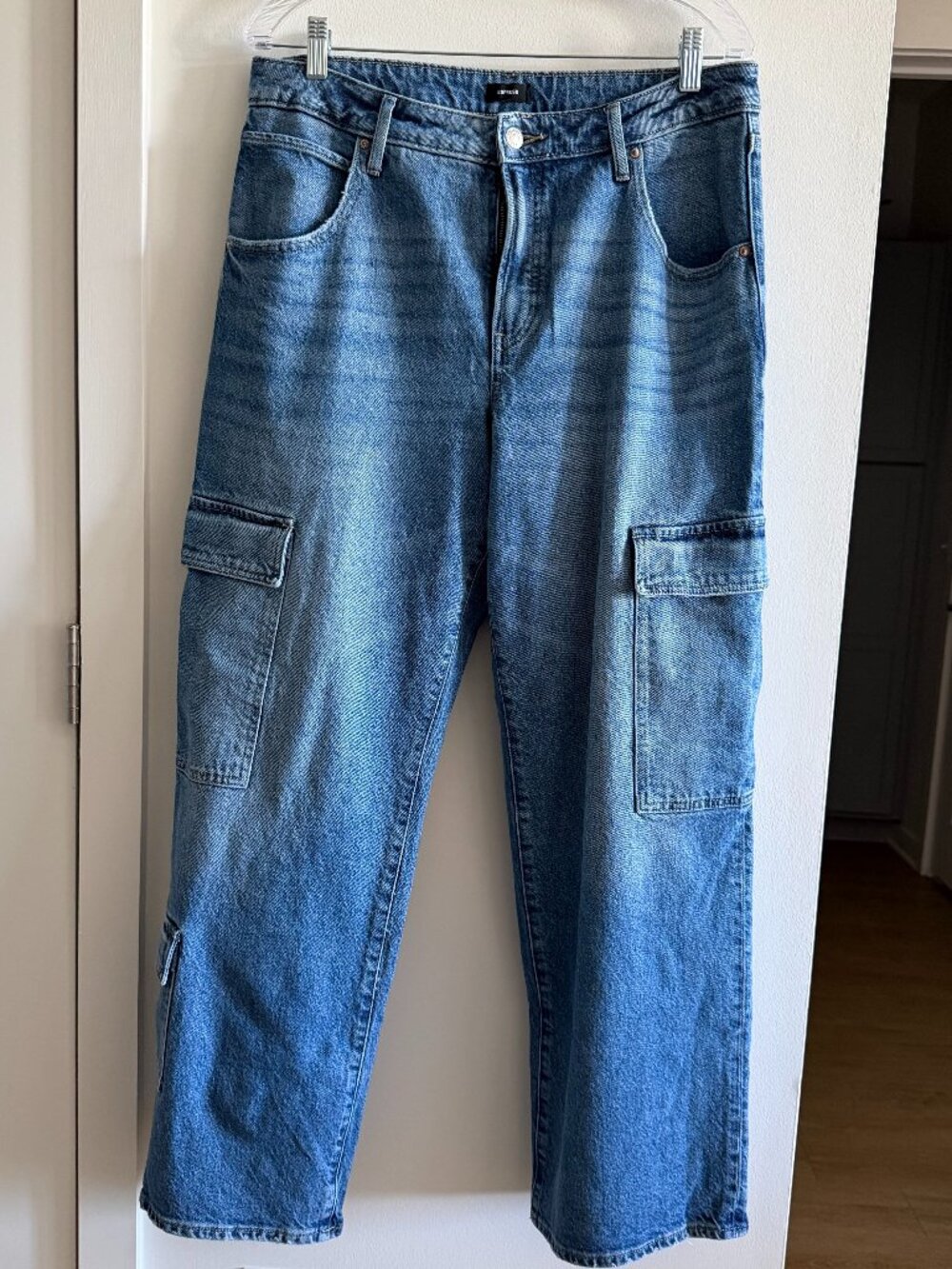 Express High Rise Relaxed Straight Cargo Jeans Medium Wash 12 Short